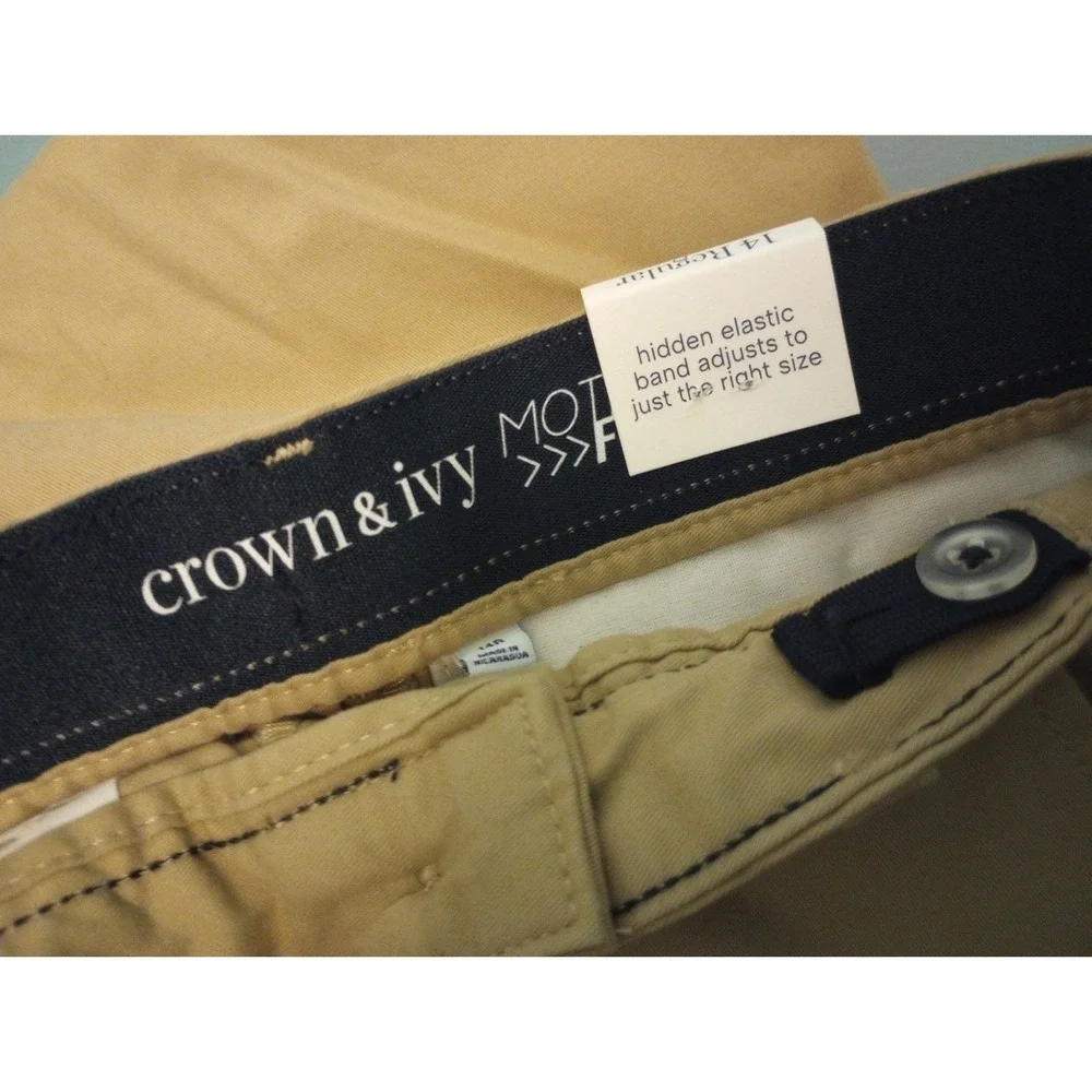 Crown & Ivy Kids Boys Khaki Motion Flex Chino Shorts Size 14 Regular NWT